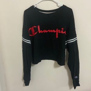 Champion cropped long sleeve shirt.